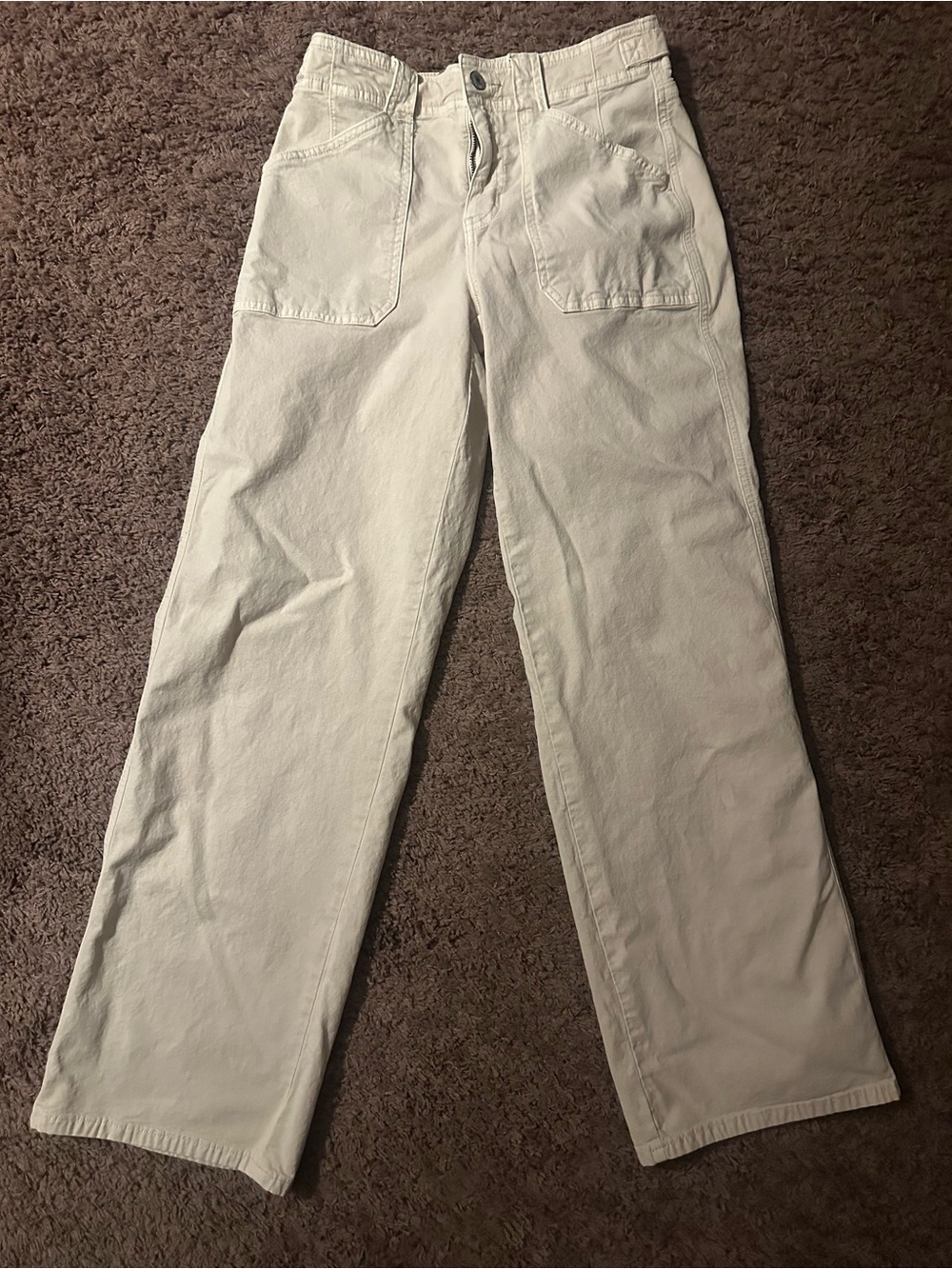 Women’s Straight Leg Pants in Off-White
